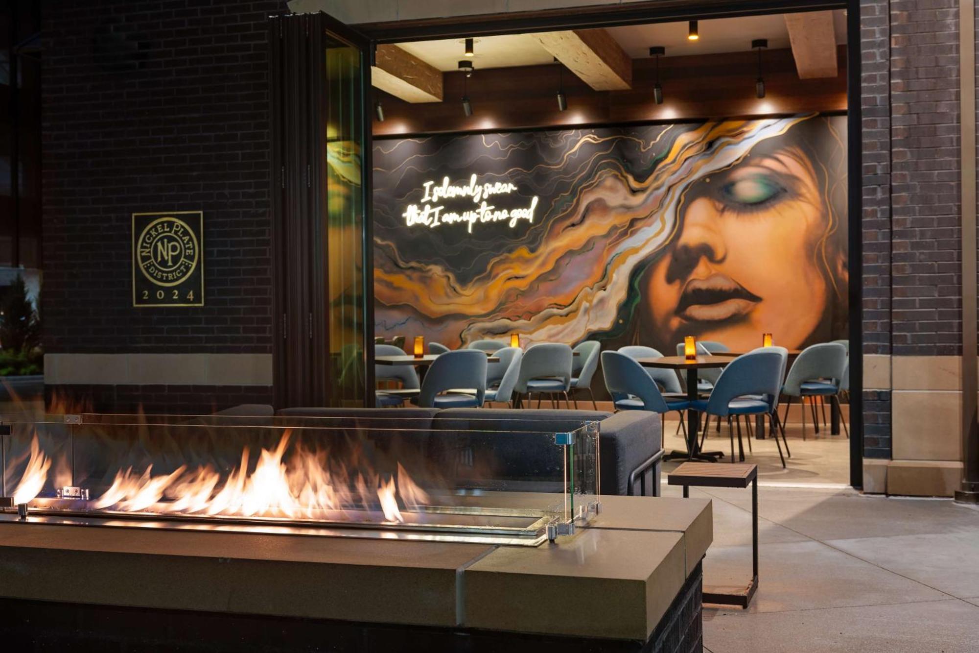 Hotel Nickel Plate Fishers, Tapestry Collection By Hilton Eksteriør billede